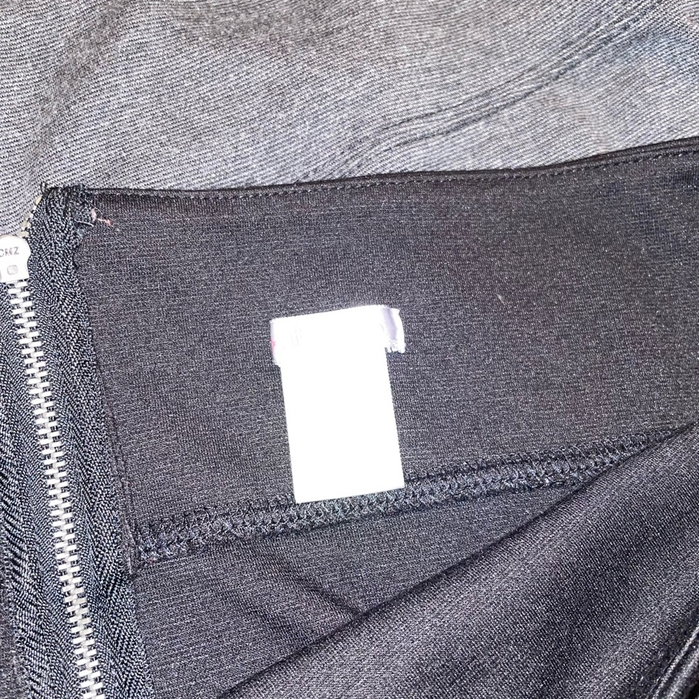 Mini Shirts - Picture 3 of 3